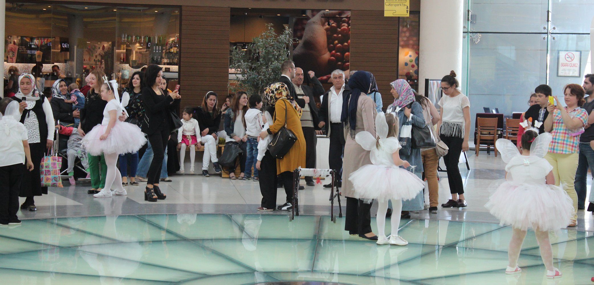Korupark Avm'de Engelsiz Kutlama (2015) - 5