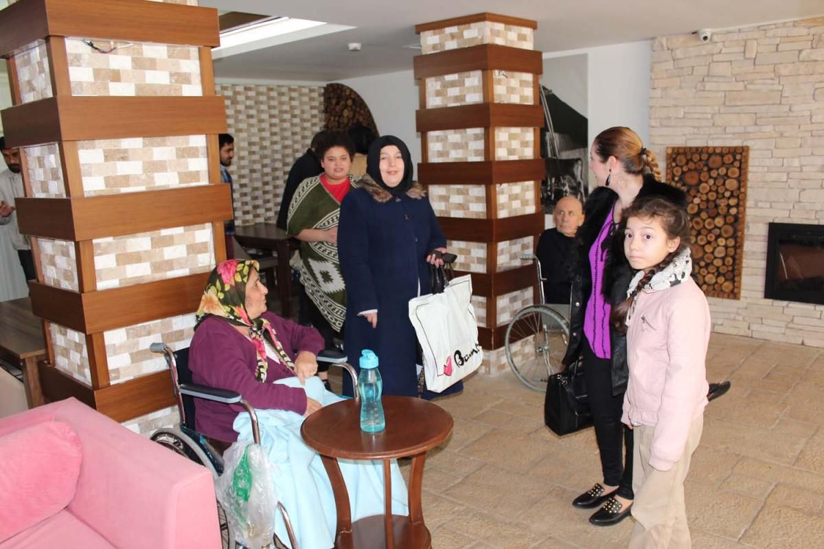 Yaşlılar Haftası Ziyaretimiz_Kalamış Yaşlı Bakım Evi (2017) - 22