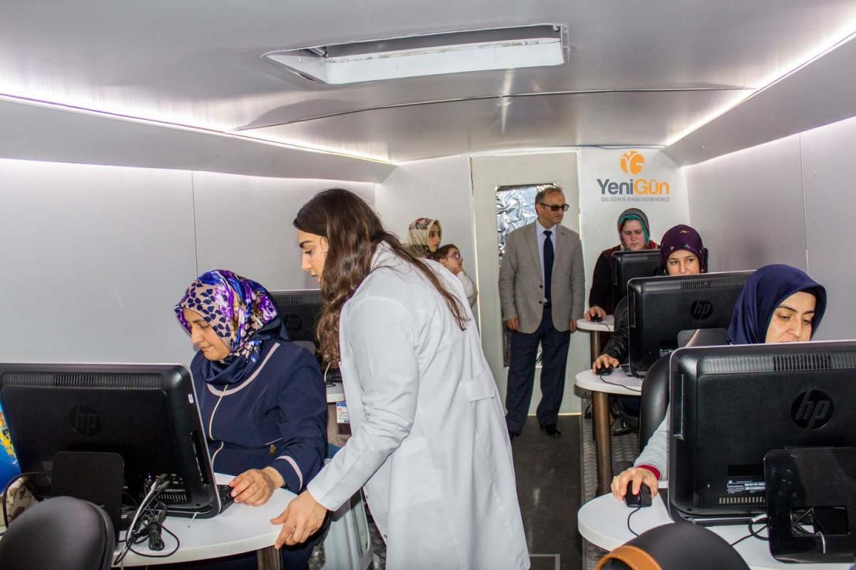 Velilerimize Yönelik Bilgisayar Eğitimi Kursu (2017) - 10