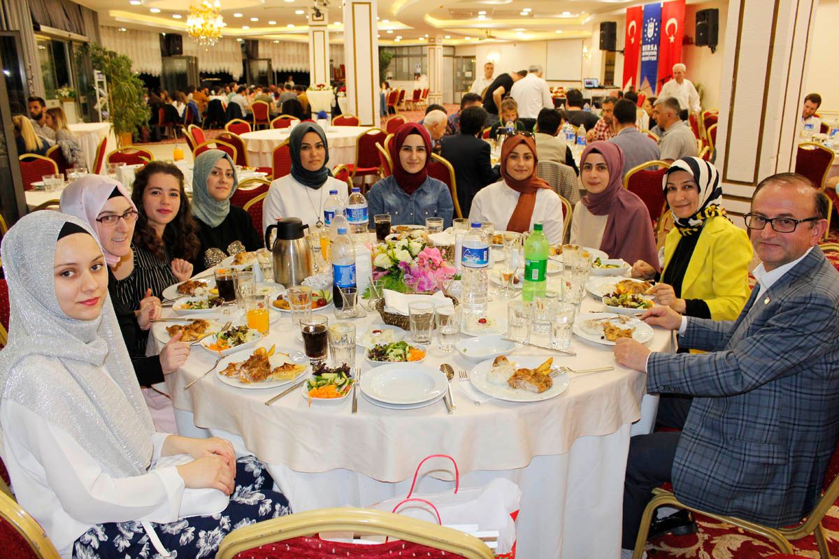 2019 Yılı Stajyerleriyle İftar Yemeğindeyiz